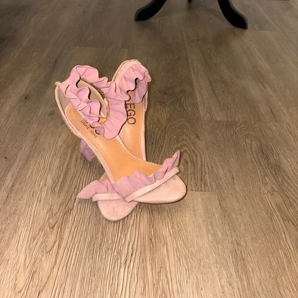 EGO Blush Ruffle Heels - Picture 2 of 3